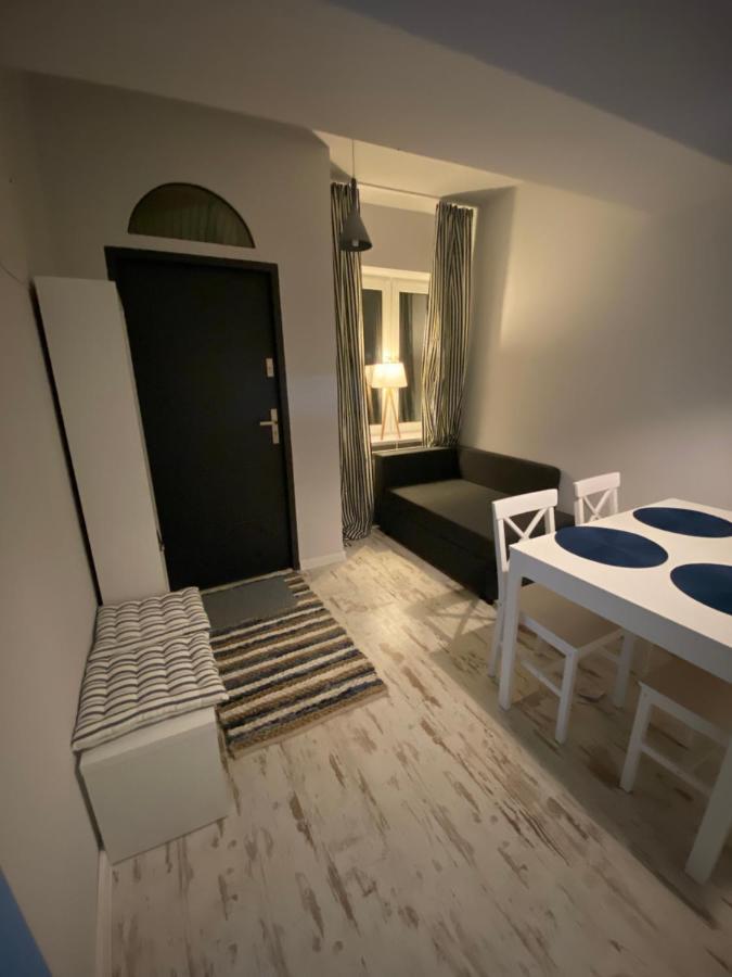 Nad Jeziorem Bialym Apartment *